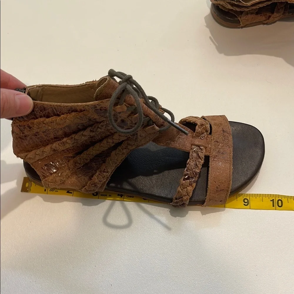 Roan Brown Gladiator Sandals